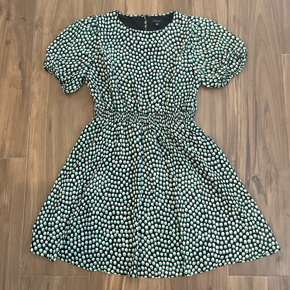 ANN TAYLOR smocked waist dress - black/green/white - size 12